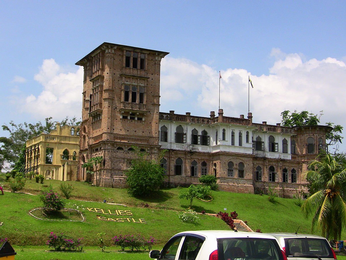 1200px-Kellie's_Castle